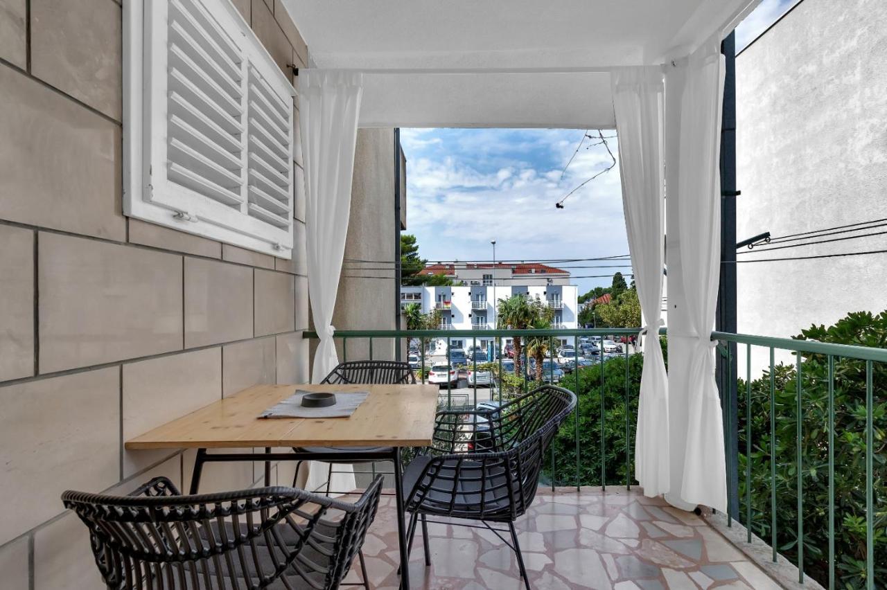 Casa Galleria Rica Makarska Bagian luar foto
